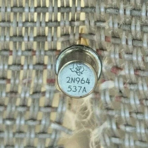 VINTAGE 2N964 - 537A TRANSISTORS By TEXAS INSTRUMENTS. New Old Stock - Picture 1 of 2