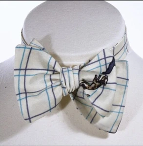 Vintage Bow Tie Rockabilly Hound Dog Chases Cool Cat Print Bowtie White Striped - Picture 1 of 3