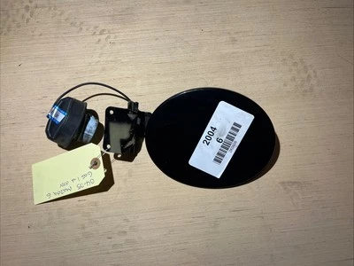 Cubierta de tapa de puerta de llenado de combustible para tanque de gasolina Mazda 6 2004-2005 OEM Foto 1 de 4