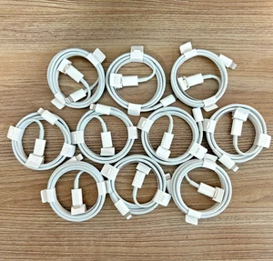 Lot of 10 BRAND NEW Genuine Apple USB-C to Lightning Cables MM0A3AM/A - Picture 1 of 5