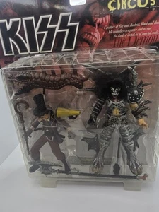 Kiss Gene Simmons Ring Master Psycho Circus Double Figure Pack McFarlane 1998 - Picture 1 of 8