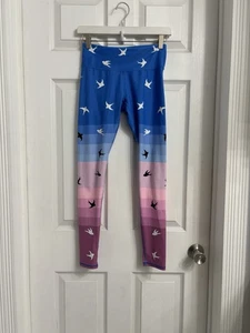 Noli Women’s Blue and Purple Bird Leggings Size Small Yoga Workout - Picture 1 of 3