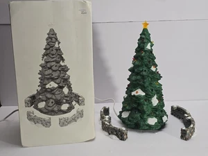 Abt. 56 Weihnachten in der Stadt Stadtbaum 1993 beleuchtet ausgemustert 2005 mit Zaunkasten - Bild 1 von 7