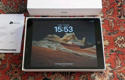Apple iPad 8. Generation (2020) Space Grey 32GB Space Grey 10,2" - Bild 1 von 4