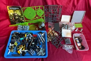Warhammer 40k Job Lot Parts Bits Models Etc (U884) - Photo 1/13