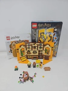 Lego Harry Potter Striscione Casa di Tassorosso 76412 100% Completo - Foto 1 di 6
