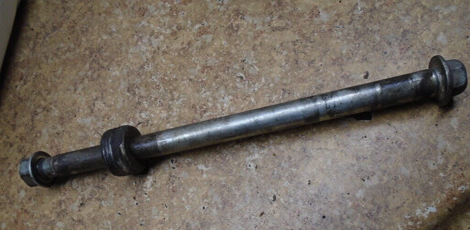 Kawasaki Vulcan VN800 VN 800 A 1996 eje trasero eje espaciador perno 1997 1998 Foto 1 de 1