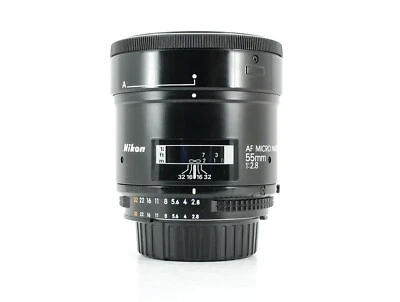 Lente macro Nikon AF Nikkor 55 mm f/2,8 Foto 1 de 3
