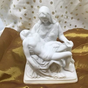 Jesus and Mother Mary, The greatest stories ever told, 14055-05, La Pieta Used - Picture 1 of 15