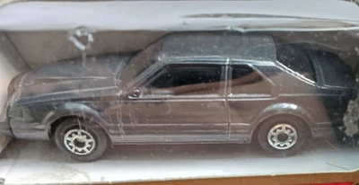 Lincoln Continental MK VII 1983-1992 cupé 1/64 coche de metal fundido a presión Maisto, ¡RARO! Foto 1 de 4