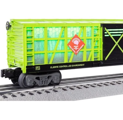 LIONEL AREA 51 UFO LIGHTED ALIEN CONTAINMENT TRANSPARENT BOXCAR 23012! O GAUGE - Image 1 of 3