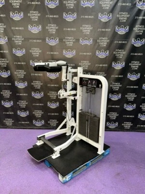 Elevación de pantorrilla de pie Hammer Strength w400 lb. Pila Foto 1 de 4