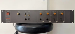 TASCAM MH-40 MH-40B MULTI HEADPHONES AMPLIFIER 4 Channel AC100V 50/60Hz 60W - Picture 1 of 8