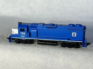 Handsome Athearn SD-40 Pwrd./GP-38 Dummy EMD lease Units HO - Picture 1 of 24