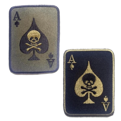 CATCH THE PATCH Aufnäher / Bügelbild - Poker Ass Totenkopf Biker - Farbe auswählbar - 5.6 x 7.6