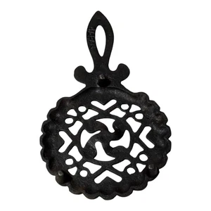 Vintage Tulip Cast Iron Footed Trivet Hot Plate Round Hearts Fan 5" Wall Hanger - Picture 1 of 8