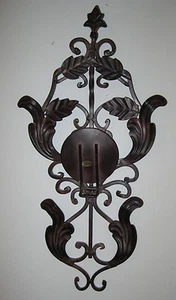 IRON LEAF DESIGN WALL CANDLE HOLDER - Picture 1 of 3
