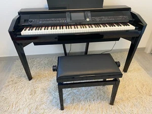 Yamaha Clavinova CVP-509 inkl. Hocker in Hochglanz schwarz - Bild 1 von 13