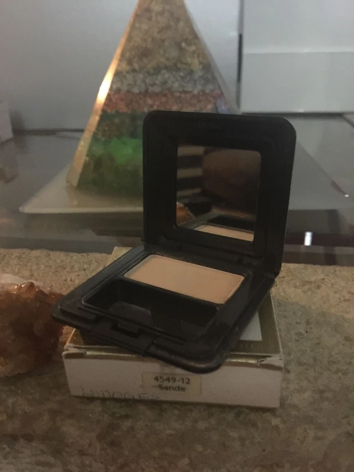 Sombra individual vintage Monteil Paris Rich Powder  - Imagem 1 de 2