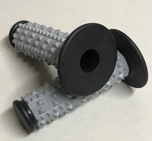 Tag Pro MX Handlebar Pillow Grips Black Honda CR80 CR 85 CR125 CR250 CR500 CR - Picture 1 of 4