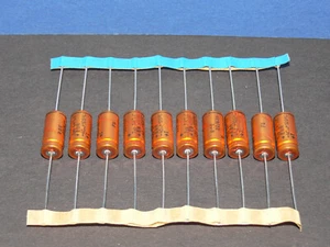 10 Stück - Roederstein Elko axial liegend 22uF 63V 8,5mm x 18,5mm 105°C NEU - Bild 1 von 3