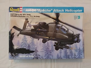 AH-64 Apache Attack Helicopter - Revell Model Kit Made in USA - 1/32 Open Box - Picture 1 of 4