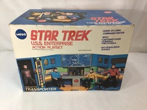 1974 Mego Star Trek USS Enterprise Playset Boxed Instructions & McCoy Figure - Picture 1 of 12