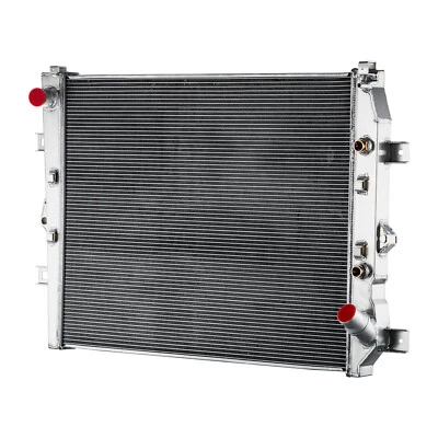 4Row Radiator For 2011-2016 Chevy Silverado/GMC Sierra 2500 3500 HD 6.6L Duramax Foto 1 de 4