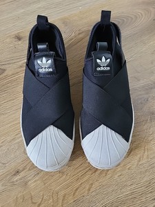 https://www.ebay.co.uk/b/Adidas-Slip-on-Trainers-in-Womens-Trainers/95672/bn_7022514657