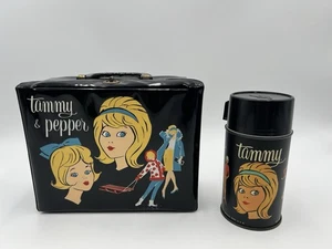 Vintage 1964 Tammy and Pepper lunch box and complete thermos - Picture 1 of 18