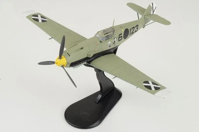 HA8717 Hobby Master Bf 109E 1/48 Model Luftwaffe 3.J/88 Condor Legion - Image 1 of 2