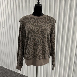 Sudadera para mujer Pistola marrón con estampado de guepardo cuello redondo de algodón talla pequeña - Imagen 1 de 7