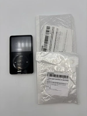 Apple Ipod Classic 5th Generation 30gb Black - Read Description  - Image 1 of 4