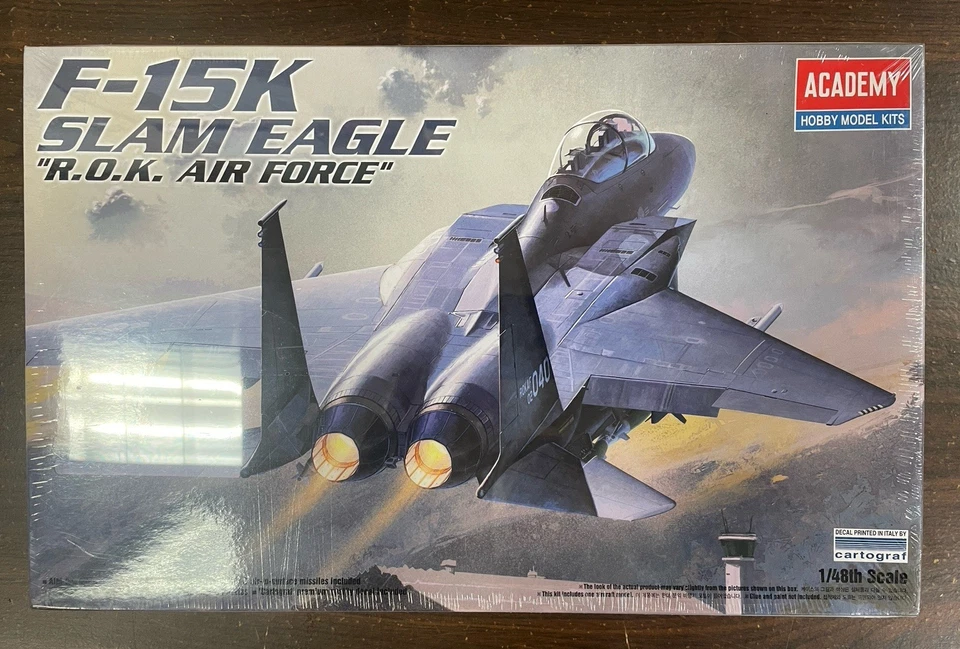 F-15K SLAM Eagle ROK AF - Academy escala 1/48 kit de avión sin montar #12213 nuevo en caja Foto 1 de 4