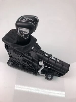 UK1704 VOLVO Gear Shifting Mechanism 31437769 - Image 1 of 4