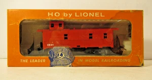 Tren Lionel vintage calibre HO no. 0841 Coche Caboose Rojo con Caja Original Para PIEZAS - Imagen 1 de 11
