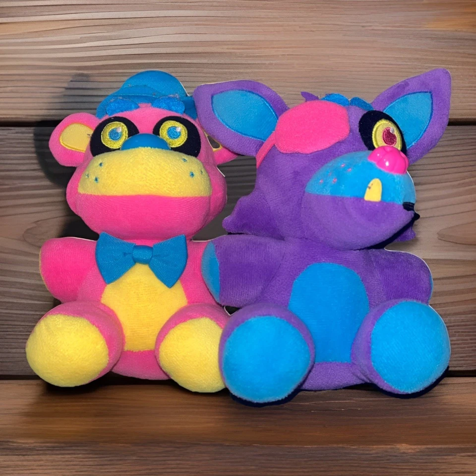 Funko FNAF Five Nights at Freddy's Pink FREDDY 8" Neon Blacklight Peluche Lote 2017 Foto 1 de 2
