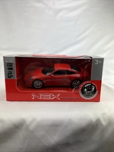 Coche deportivo fundido a presión Welly Nex modelo a escala Porsche 911 Carrera S tirar hacia atrás - Imagen 1 de 7