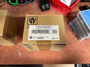 NEU Dell CN511 YN156 5er-Pack LTO-Ultrium 4 Datenkassetten 800GB/1600GB Bänder - Bild 1 von 3