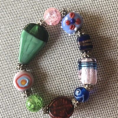 Kazuri frisado elástico misto japonês abajur pulseira de contas de vidro multicolor - Imagem 1 de 4