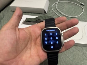 Apple Watch Ultra 1, Wie Neu, 3. Armbänder Zwei Davon Orginal - Bild 1 von 8