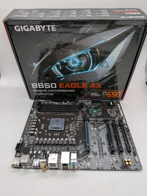 Placa madre modelo desconocido - piezas sueltas/defecto - Imagen 1 de 4