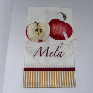 New Williams Sonoma Kitchen Apple Towel- Great Gift - Picture 1 of 3