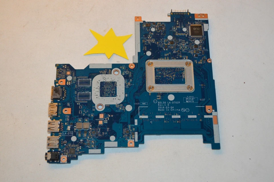 HP 15-AY 250 G5 BDL50 LA-D702P SCHEDA MADRE MAINBOARD DDR3 854944-001 854944-001 - Immagine 1 di 4