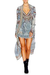 Chaqueta larga informal de seda Ccamilla $599 batik antigua, sistema operativo - Imagen 1 de 6