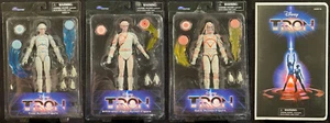 RARO SET ACTION FIGURE VHS 2020 Diamond Select TRON WAVE 1 & TRON DELUXE MOC/MIB - Foto 1 di 14