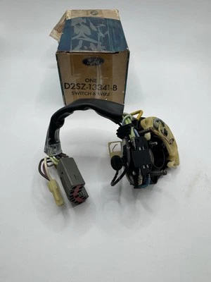 NOS OEM Ford 1972 1976 Thunderbird Lincoln Mark IV Turn Signal Switch 1973 1974 - Image 1 of 2
