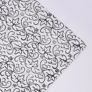 Tela artesanal 100 % algodón estampado a mano indio de 5 yardas - Imagen 1 de 7