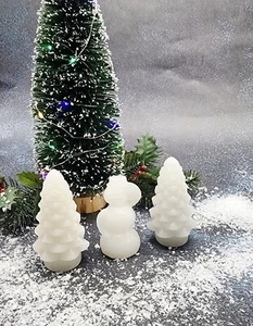 White Jade Snowman & Christmas Tree Set, Hand Carved 3 Piece Set Christmas Decor - Picture 1 of 12
