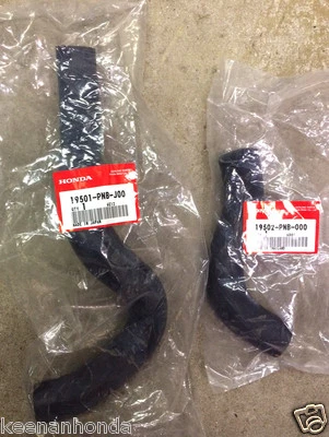 Genuine OEM Honda CR-V Radiator Hose Set Hoses 2005 - 2006 Upper / Lower CRV  - Image 1 of 3